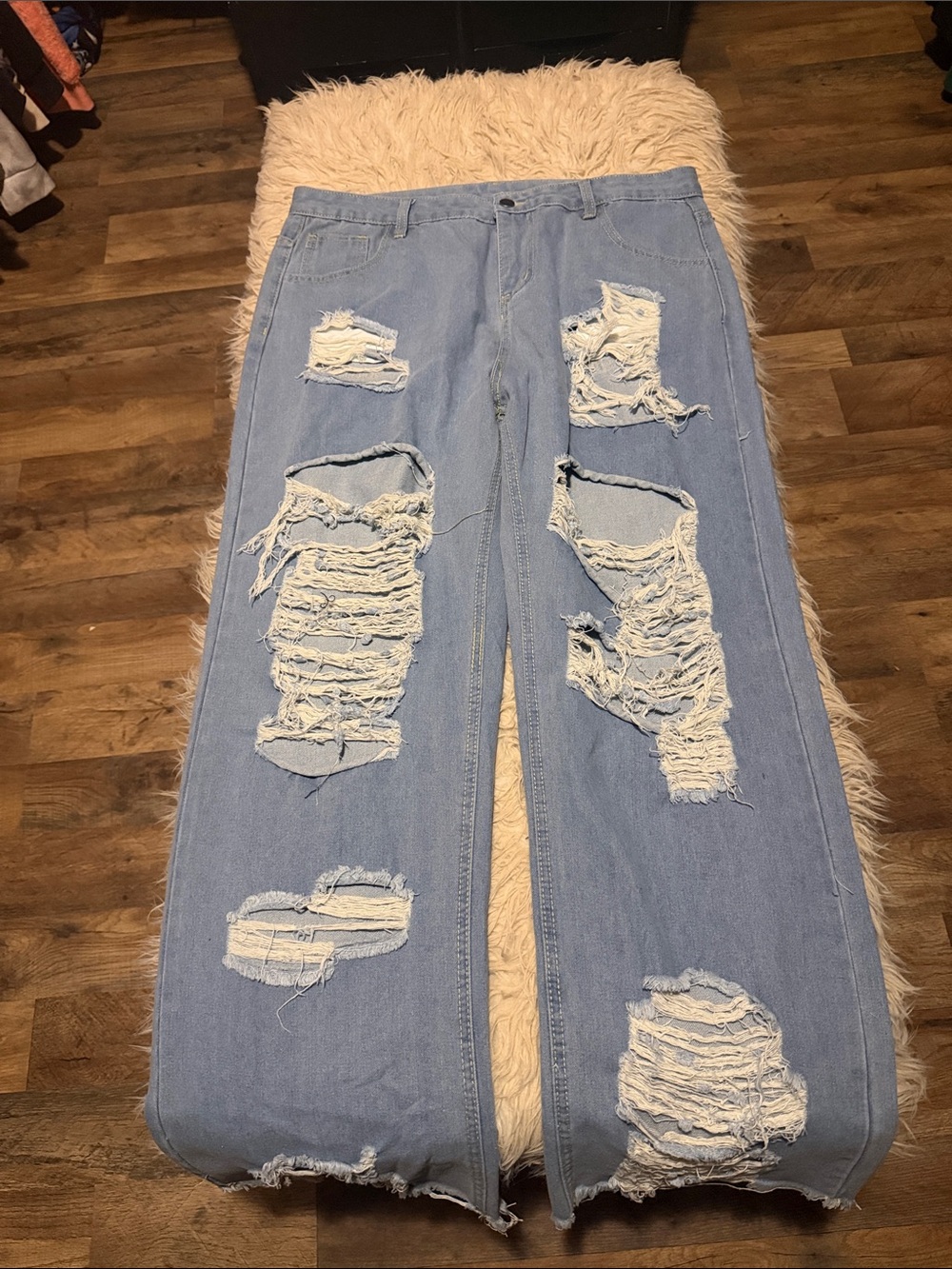 Light Blue Distressed women’s  Jeans